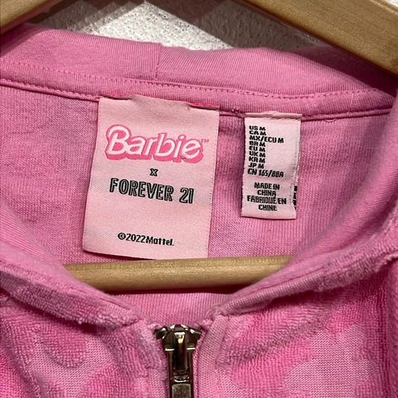 Barbie x Forever 21 Cropped Sweatshirt - Picture 2 of 7